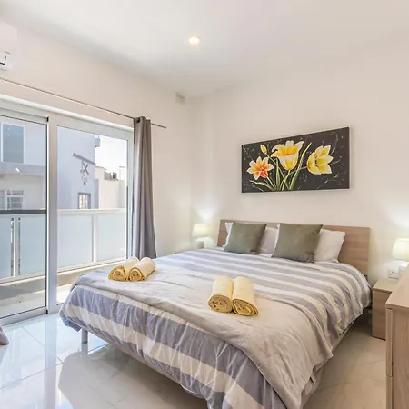 Lägenhet Ha1- Modern And Spacious 3 Bedroom San Ġwann
