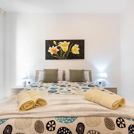 Ha1- Modern And Spacious 3 Bedroom * San Gwann