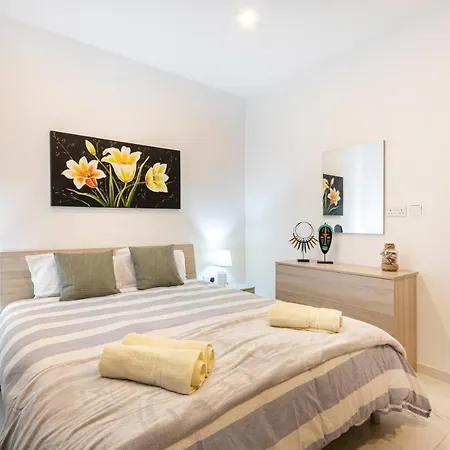 Apartment Ha1- Modern And Spacious 3 Bedroom