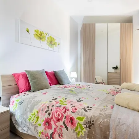 Ha1- Modern And Spacious 3 Bedroom Apartment *